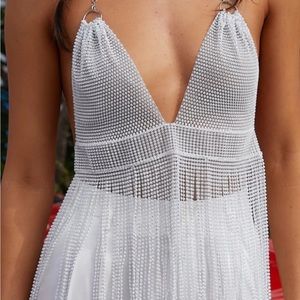 SWEETIE WHITE FRINGE HALTER TOP